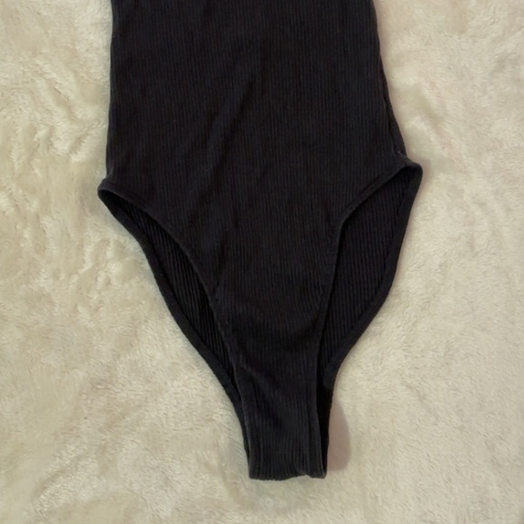 Urban Outfitters Black Halter Neck Bodysuit - Picture 6 of 11